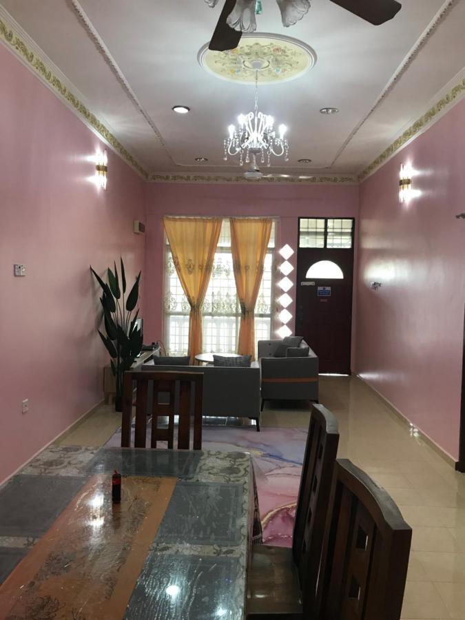 Cozy Homestay Che Yang Kuala Terengganu Buitenkant foto