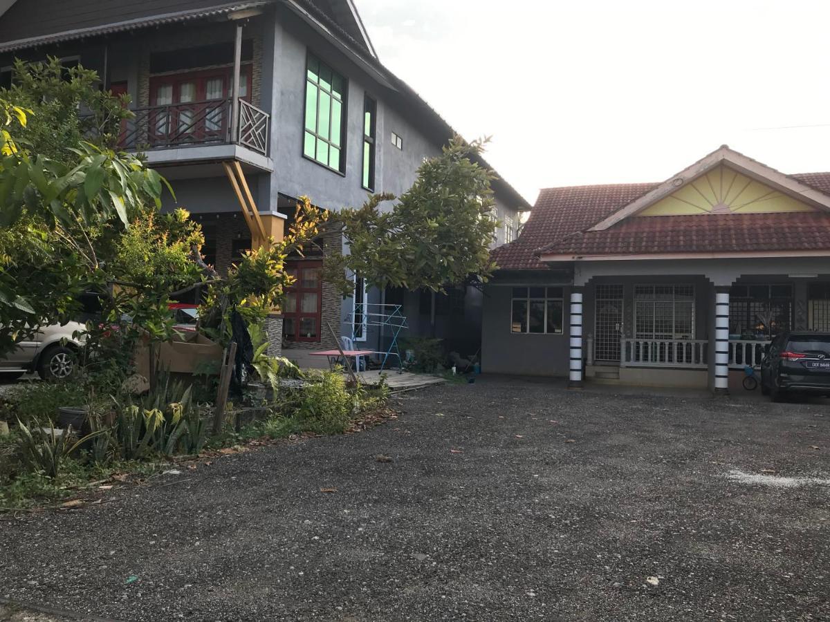 Cozy Homestay Che Yang Kuala Terengganu Buitenkant foto