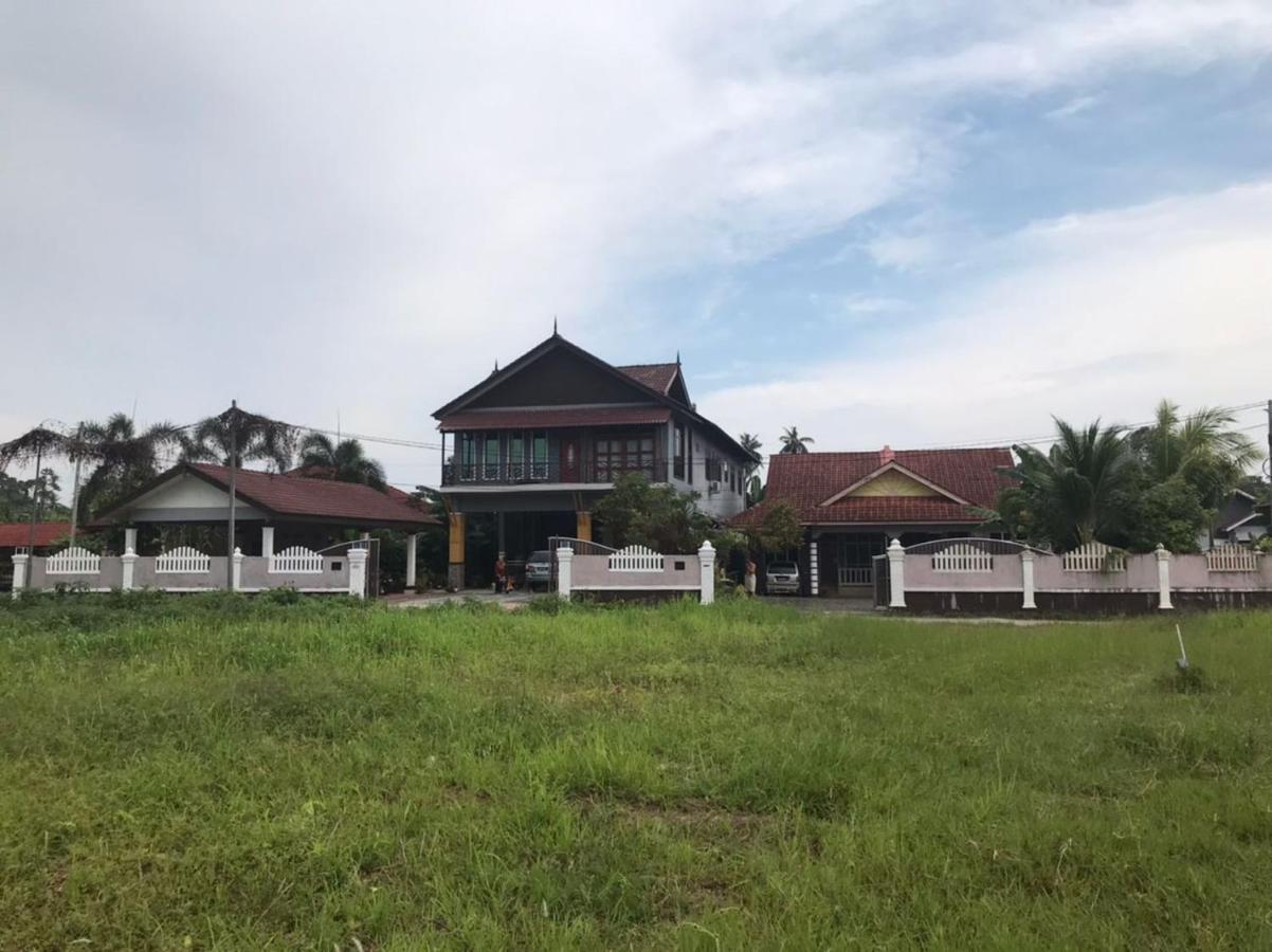 Cozy Homestay Che Yang Kuala Terengganu Buitenkant foto