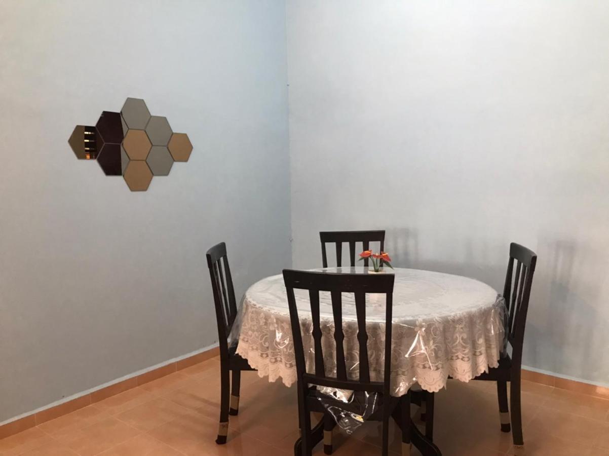 Cozy Homestay Che Yang Kuala Terengganu Buitenkant foto