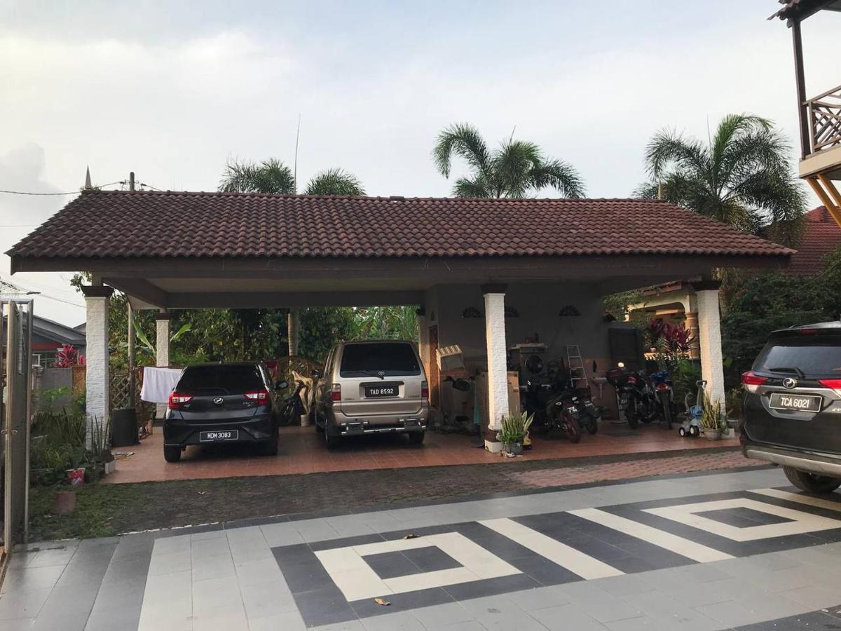 Cozy Homestay Che Yang Kuala Terengganu Buitenkant foto